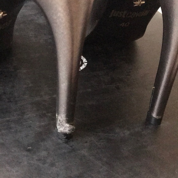 🛑CLEARANCE🛑 NEW Just Cavalli Silver Leather Ankle Booties - Picture 5 of 8